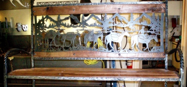 Horse Pack Train Metal Art Bench by DXF Design #dxfdesign #dxf #dxffiles #plasma #laser #waterjet #cnc #metalart #silhouette #welding